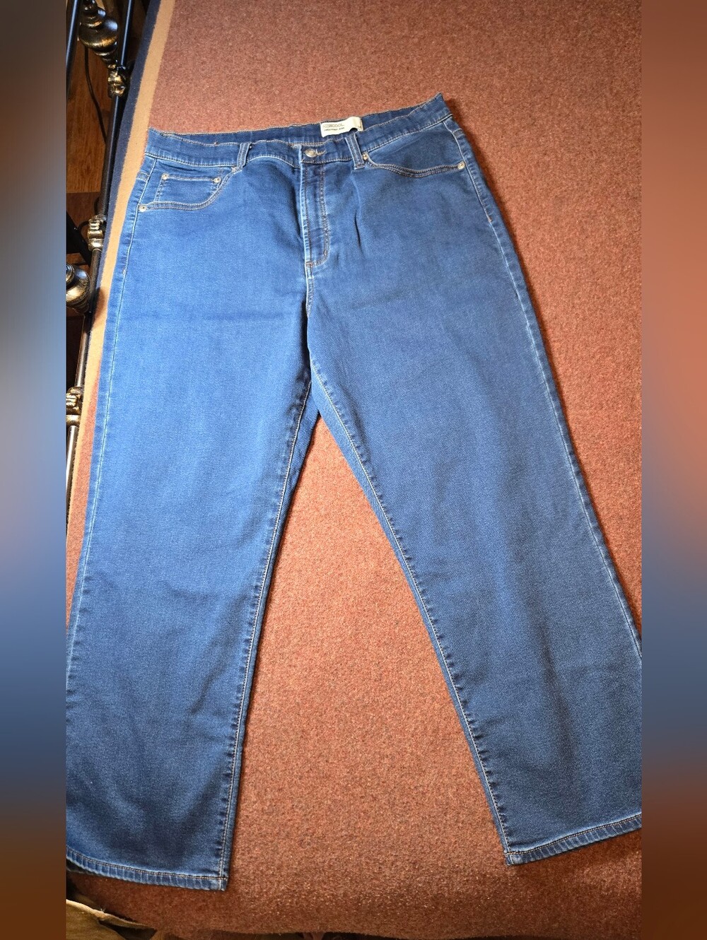 32 Degrees Cool Sweatpant Jeans Size 14 Denim Medium Wash Stretchy Waist